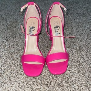 Hot Pink Heels